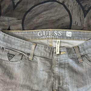GUESS Men's Light Gray Lincoln Jeans